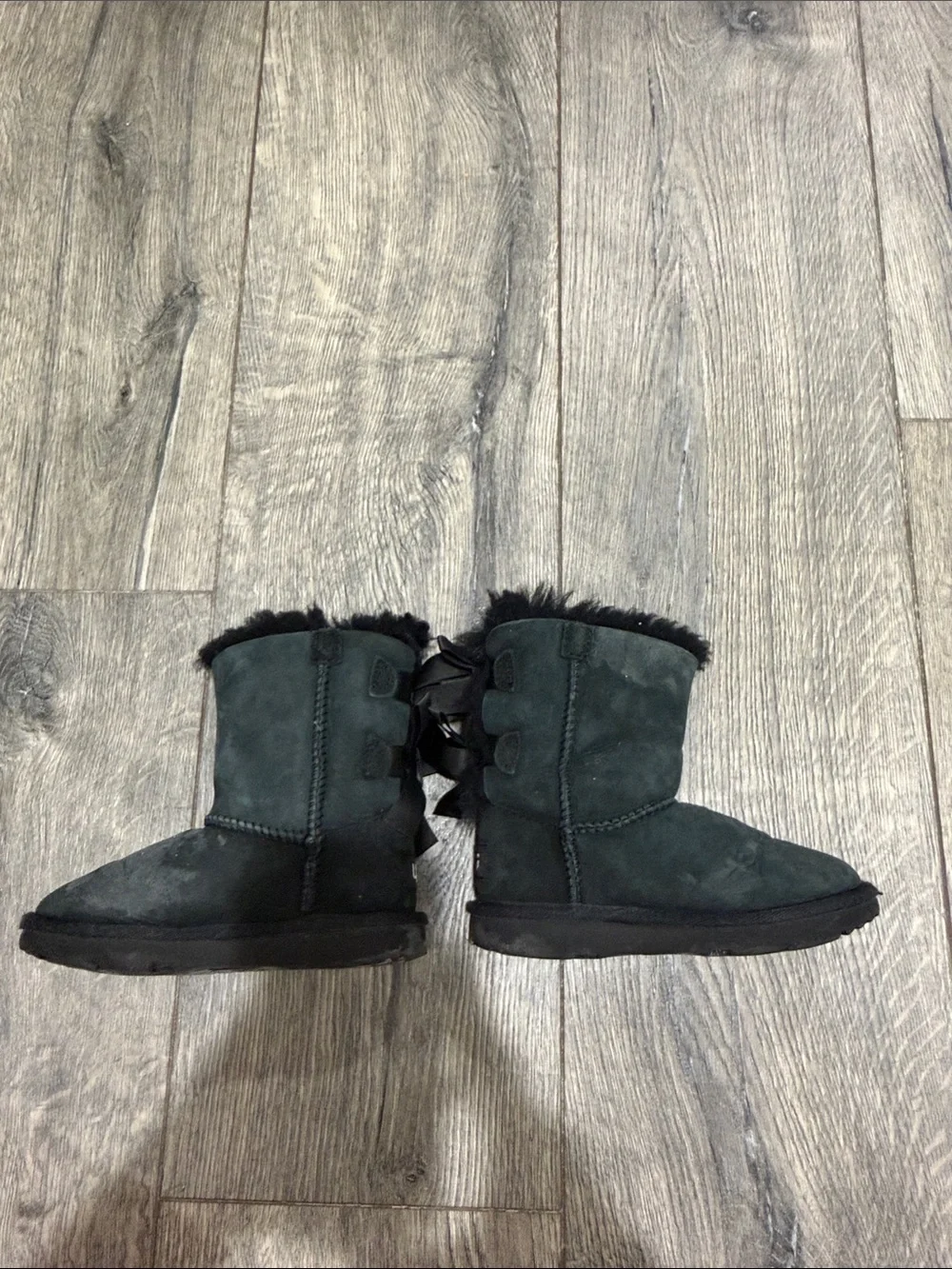 UGG classic black